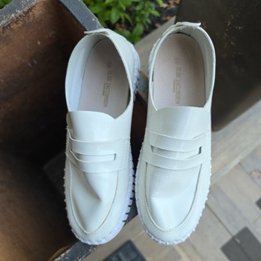 Women's Ilse Jacobsen Hornbæk Tulip Penny Loafers Milk/Creme Sz. 7.5 EUC